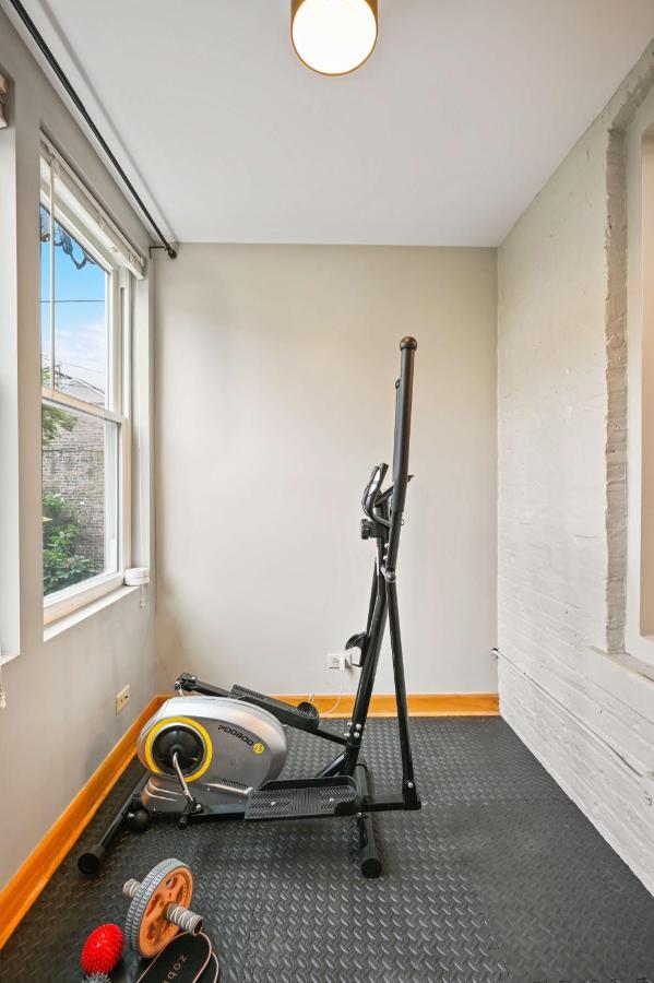 2 Bed Apt W/ Office, Free Parking, Near Wrigley شيكاغو المظهر الخارجي الصورة